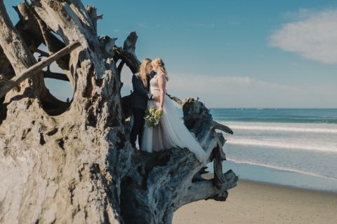 la-push-washington-coast-elopement-wedding-sasha-wyatt-149-of-3041(pp_w480_h320) La Push Elopement Inspiration - Sasha + Wyatt Weddings 